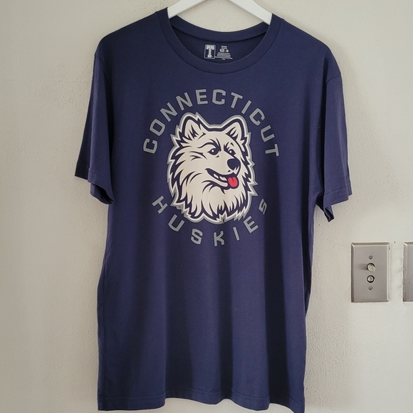 University T Connecticut Huskies T-shirt - navy - Picture 1 of 4